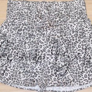 Snow Leopard Print Active Shorts- NWT